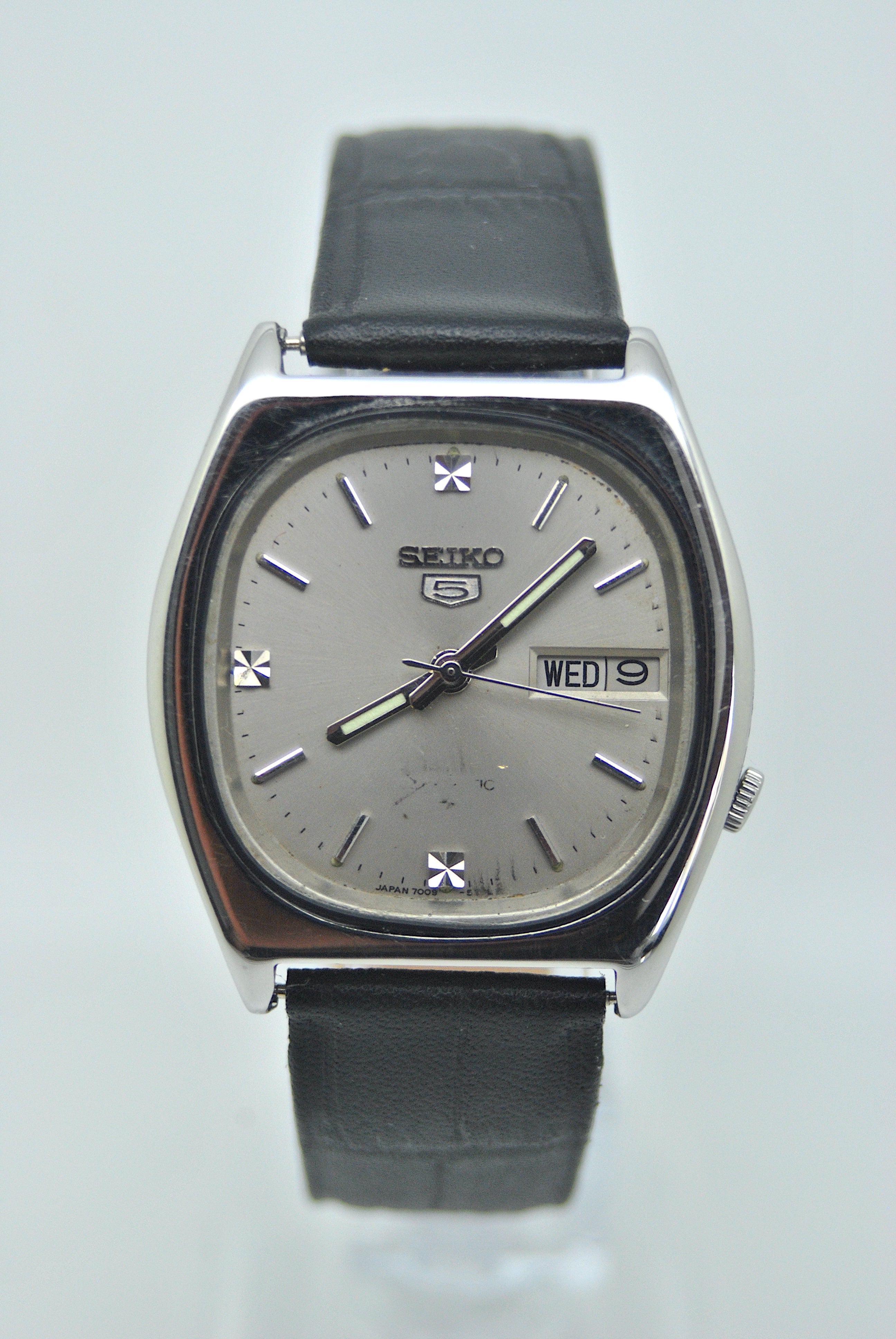 Vintage Seiko 5 34mm 7009-3161 from 1983 – ALATO Klockor